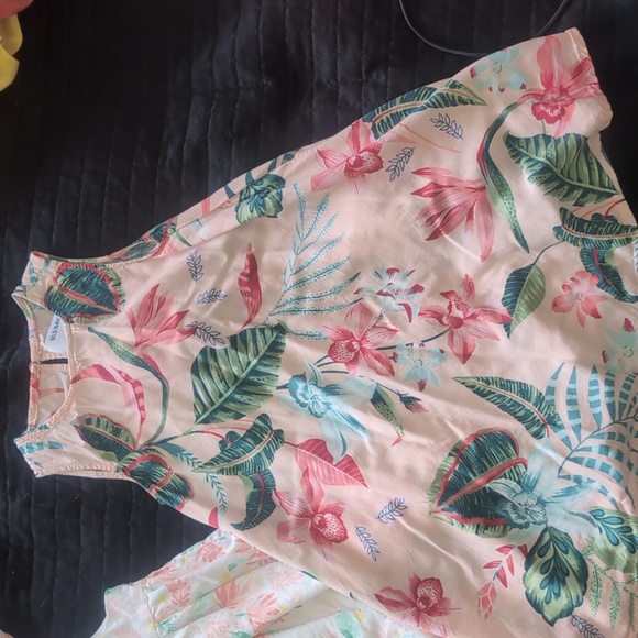 Summer dress bundle - Picture 2 of 3